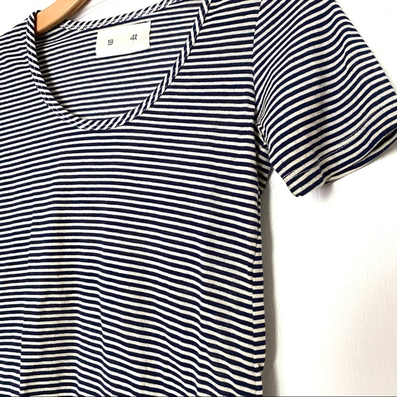 19 4t Navy White Stripe Knit Tee Top Cotton XS 2 3 for $30 Bundle - Picture 2 of 3
